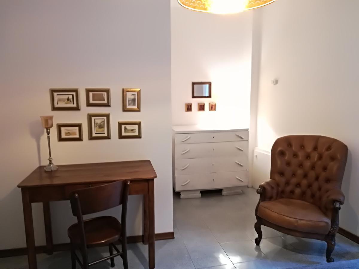 Civico 10 Ξενοδοχείο Γκούμπιο Εξωτερικό φωτογραφία